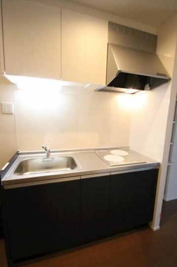 キッチン　※同じ間取りの別の部屋の写真です