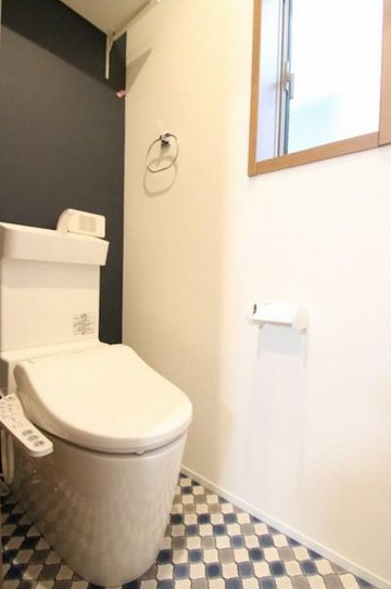 トイレ　※同じ間取りの別の部屋の写真です