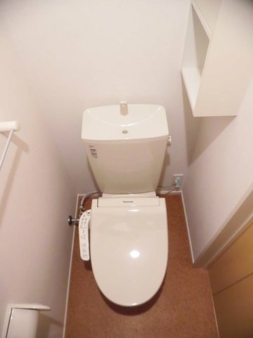 トイレ　ゆったりとした空間のトイレです