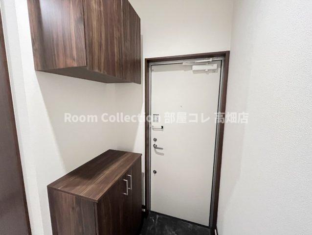 玄関　※同物件他部屋写真　反転・色違いの場合有　現状優先