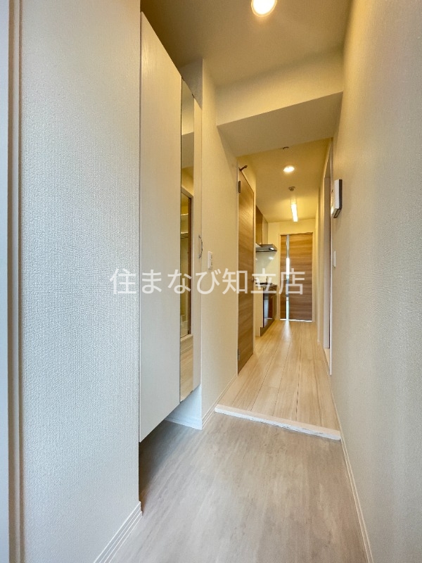 玄関　別部屋写真