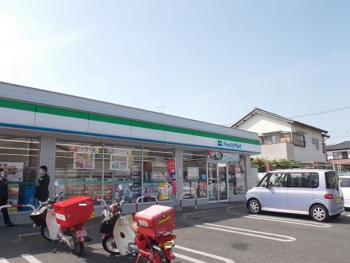 コンビニ　ファミリーマト豊田井上店（コンビニ）まで203m