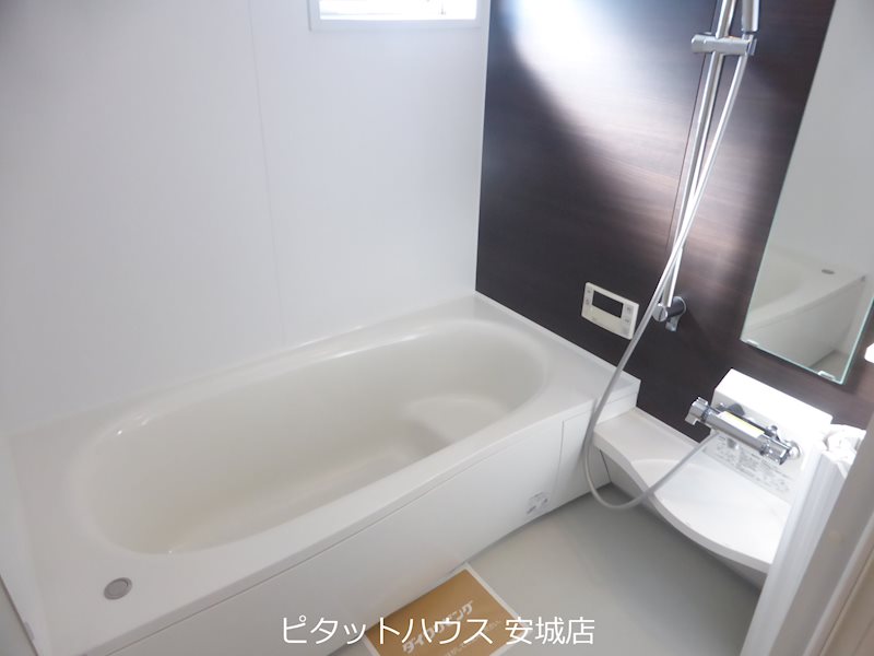 バス・シャワールーム　参考写真