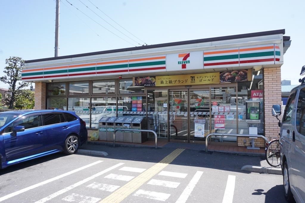 コンビニ　セブンイレブン 川口新郷店（コンビニ）まで545m