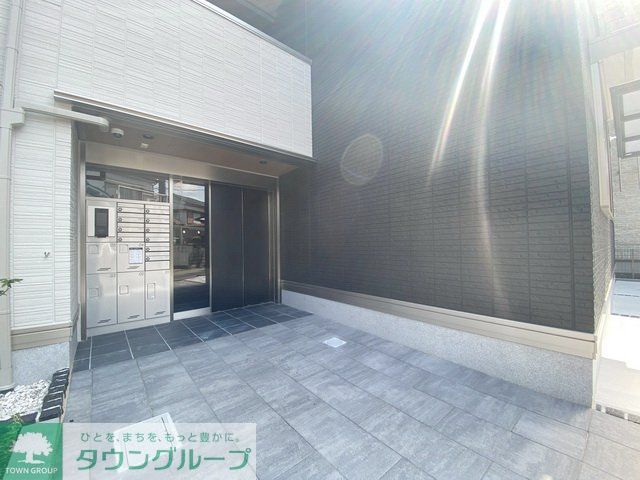 エントランス　エントランス