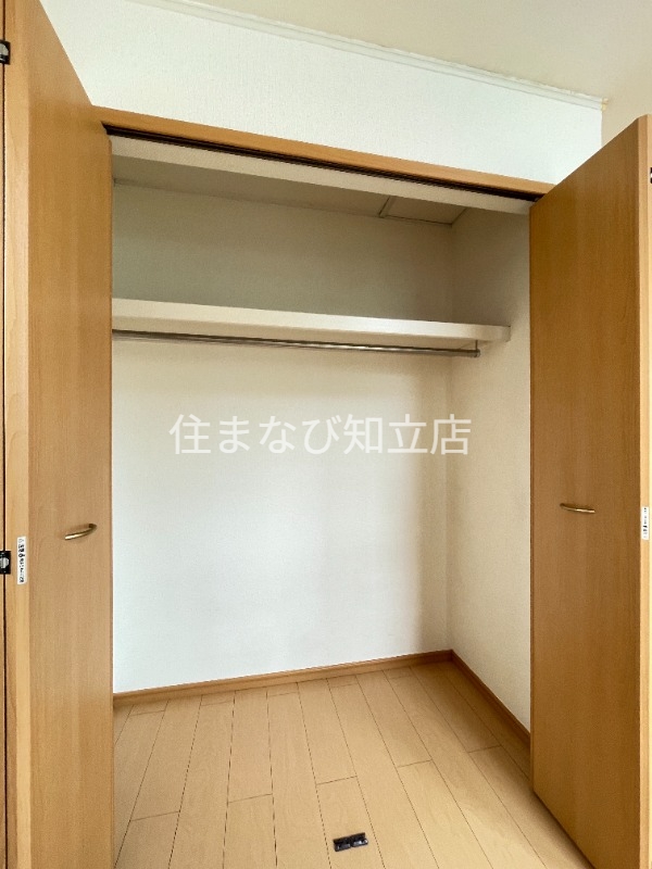 収納　反転・同型タイプ