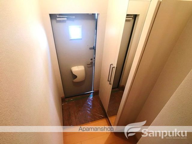 セントラルパークサイド市坪の玄関写真