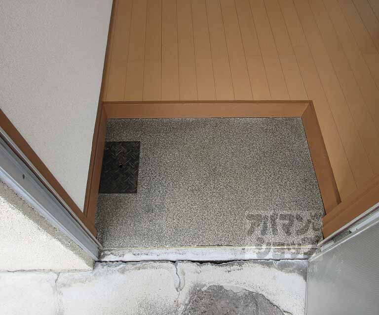玄関　段差の少ない玄関です！