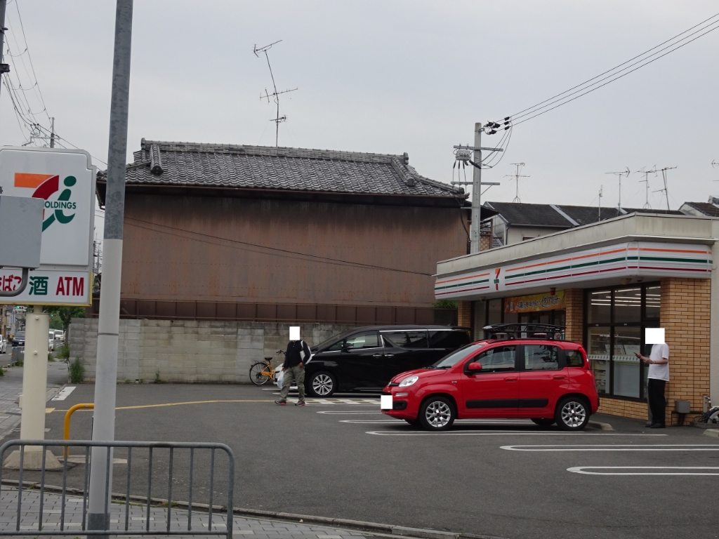 コンビニ　セブンイレブン 京都御池御前店（コンビニ）まで58m