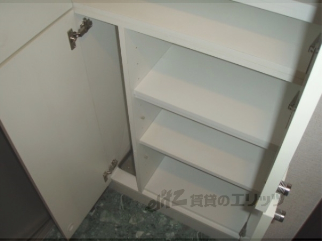 収納　下駄箱