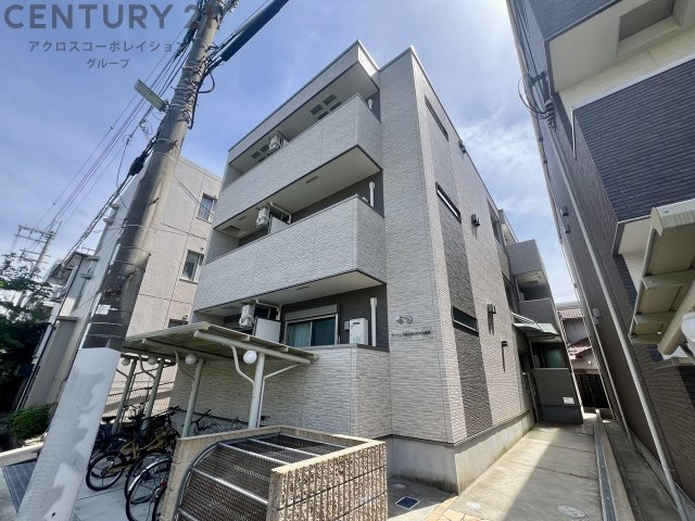 建物外観　オートロック完備で安心のセキュリティ♪