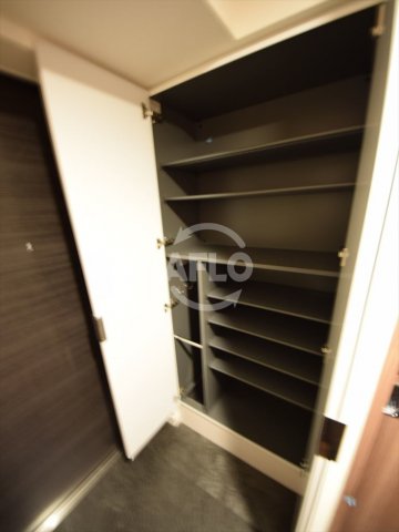 収納　プレサンス新町ウィズジョイ　収納