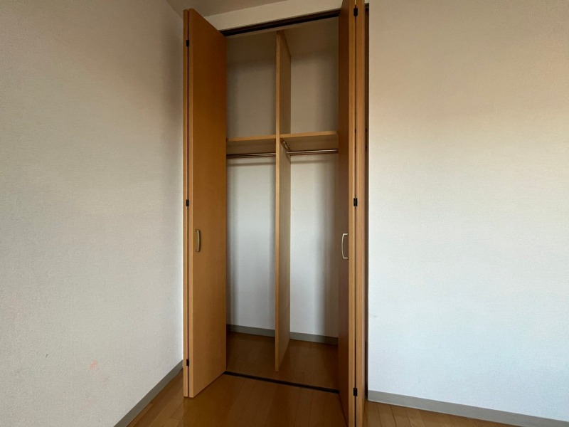 収納　収納もバッチリあるのでお部屋が片付きますよ！