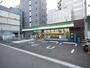 コンビニ　ファミリーマート北久宝寺町一丁目店（コンビニ）まで43m