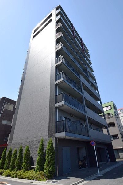 建物外観　存在感のある外観