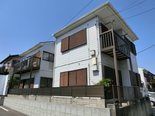 建物外観　みつわ台駅まで徒歩５分でお買物も便利な環境です。