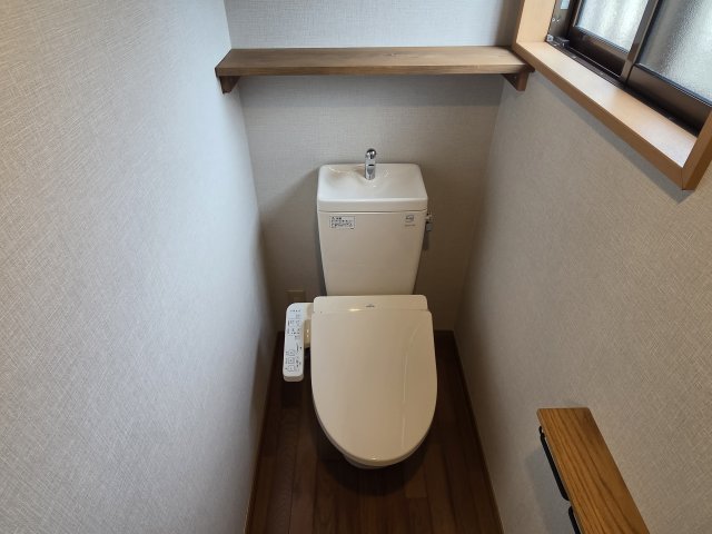 トイレ　ゆったりとした空間のトイレです