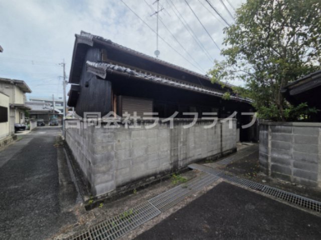 建物外観　外はこのようになっています
