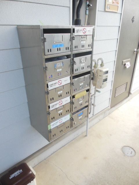エントランス　★お部屋探しは株式会社タウンハウジング東京まで★