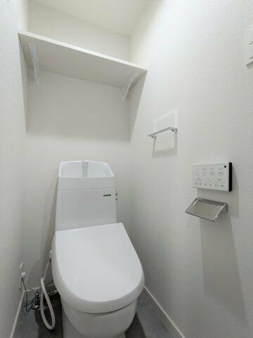 トイレ　別部屋参照写真