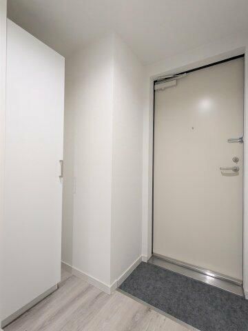 玄関　別部屋参照写真