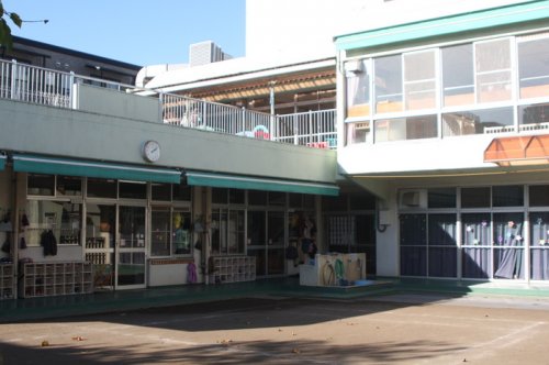 幼稚園・保育園　下布田保育園（幼稚園・保育園）まで341m