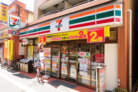 コンビニ　セブンイレブン 杉並高井戸駅前店（コンビニ）まで396m