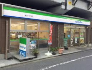 コンビニ　ファミリーマート 亀沢一丁目店（コンビニ）まで296m