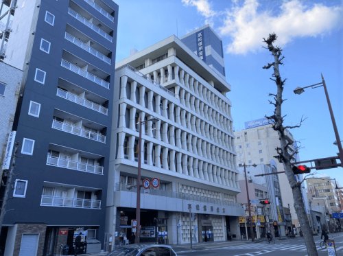 銀行　高松信用金庫本店（銀行）まで646m