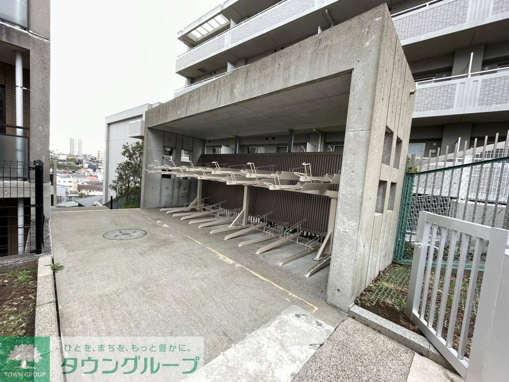 その他共有部分　駐車場