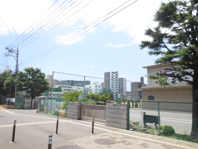 中学校　厚木市立厚木中学校（中学校）まで553m
