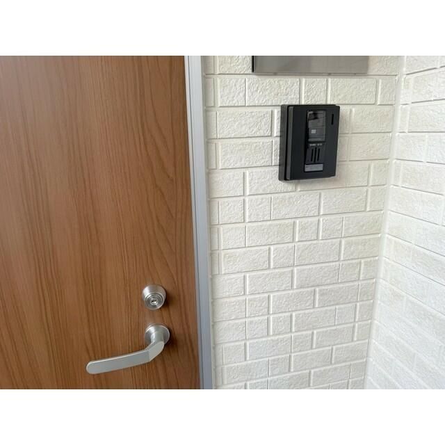 玄関　※別部屋参考画像