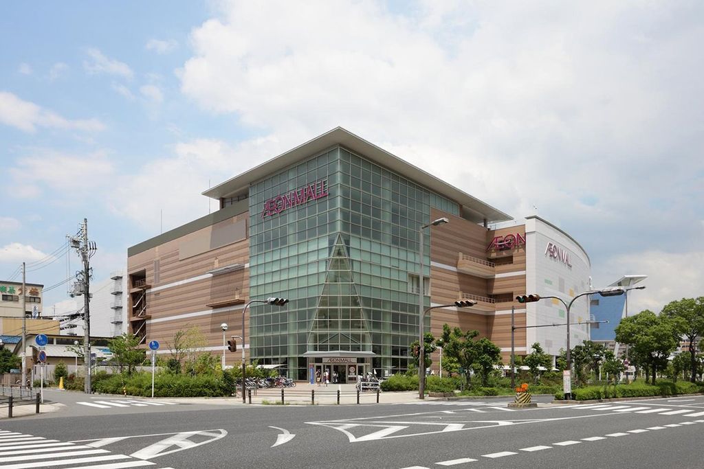 スーパー　イオン鶴見緑地店（スーパー）まで420m