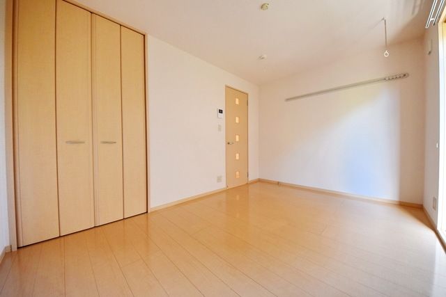 その他部屋・スペース　★フローリングの洋室です★
