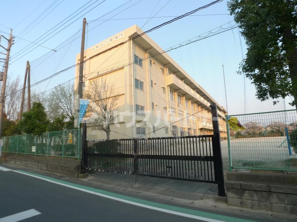 小学校　松戸市立幸谷小学校（小学校）まで710m