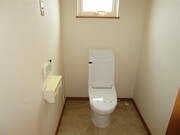 ファミールREXのトイレ写真