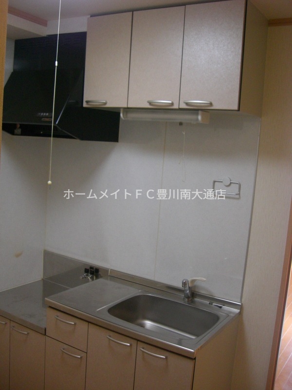 キッチン　同型別部屋