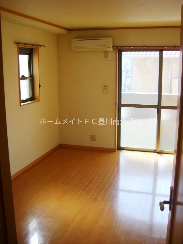 居室・リビング　同型別部屋