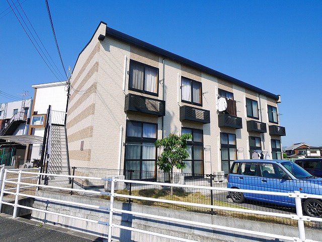 建物外観　外観は落ち着いています