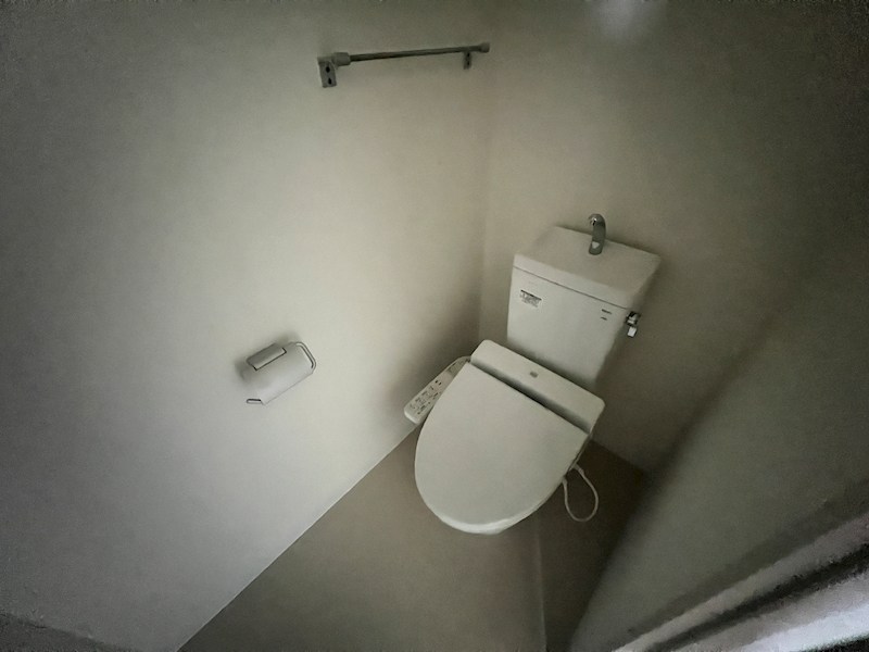 AOI FLATSのトイレ写真