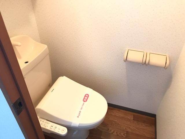トイレ　シャワー付トイレ