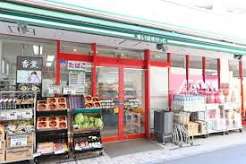 スーパー　まいばすけっと椎名町駅前店（スーパー）まで438m