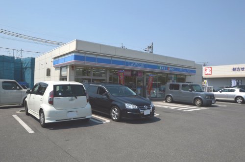 コンビニ　ローソン 宇都宮平松本町店（コンビニ）まで633m