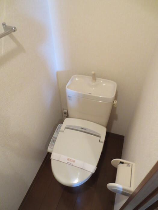 トイレ　※画像は202号室