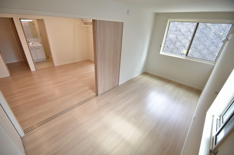 その他　Lila（リーラ）