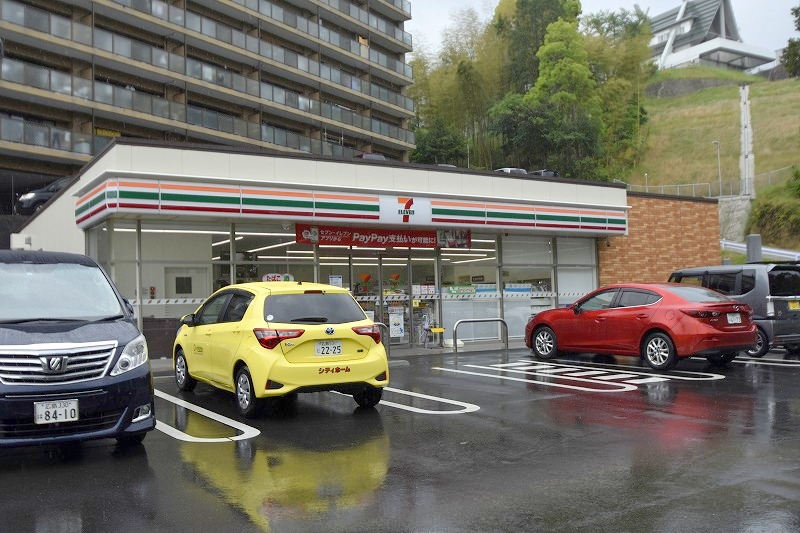 コンビニ　セブンイレブン安芸府中浜田3丁目店（コンビニ）まで860m
