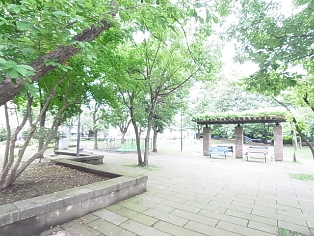 公園　西綾瀬公園（公園）まで279m