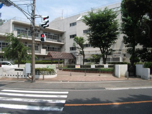 みなとみらい線 元町・中華街駅 徒歩20分 2階建 築14年の周辺写真