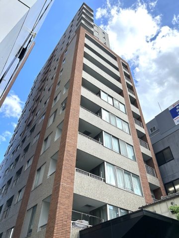 建物外観　アメックス西新駅前