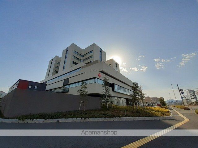 病院　高知赤十字病院（病院）まで2400m